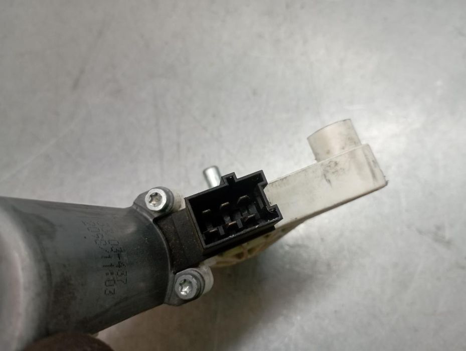 Motor vidro trás direito MERCEDES-BENZ Classe A (W169)