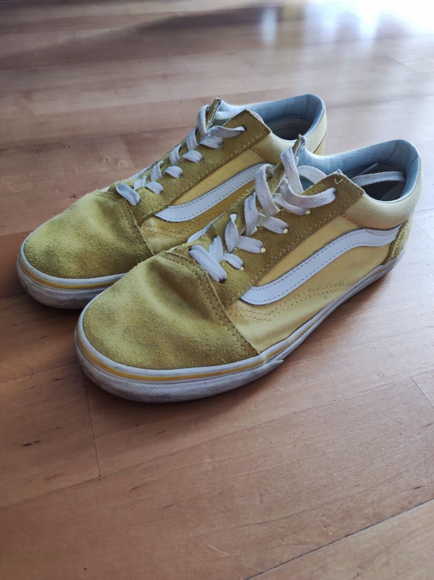 Ténis Vans Old Skool Amarelos [37]