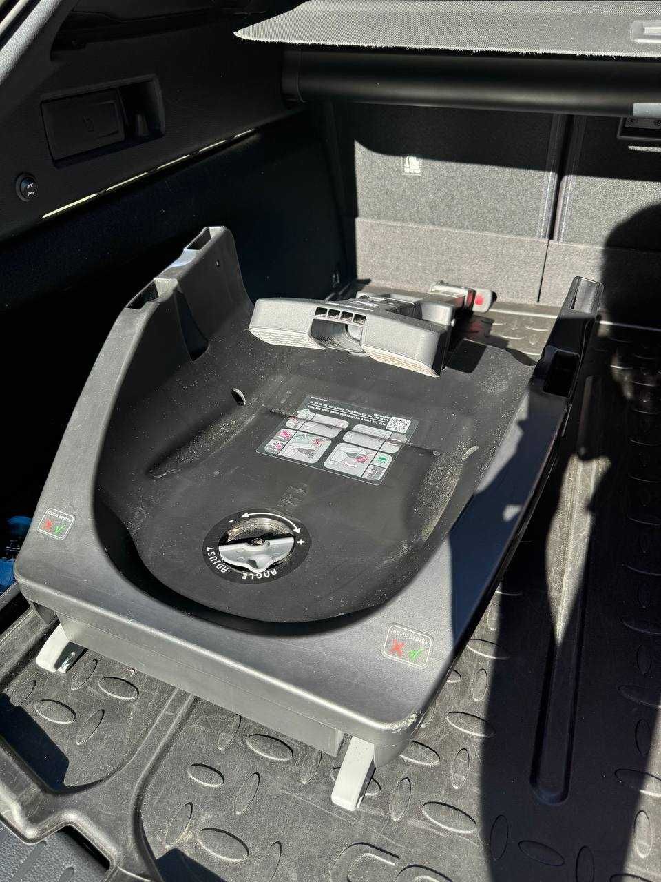 Base iPlatform i-Size Isofix para Jané iMatrix e Koos iSize