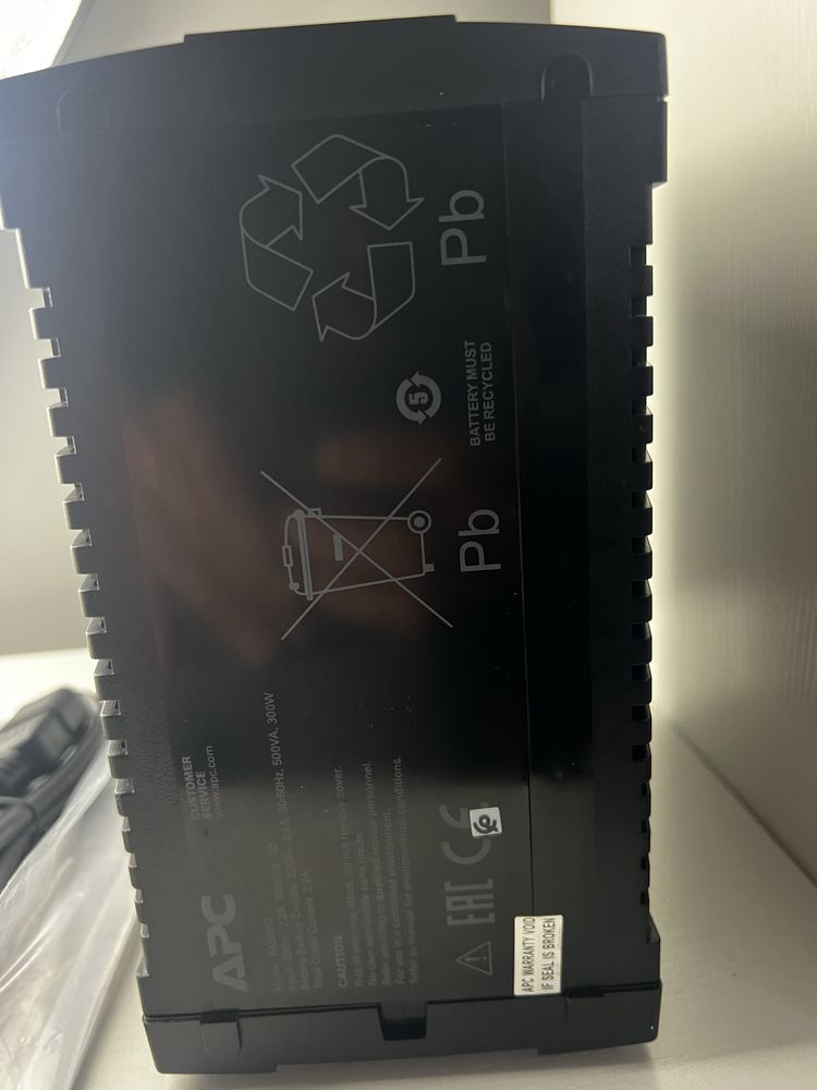 Zasilacz awaryjny UPS APC BX500CI Back-UPS 500VA