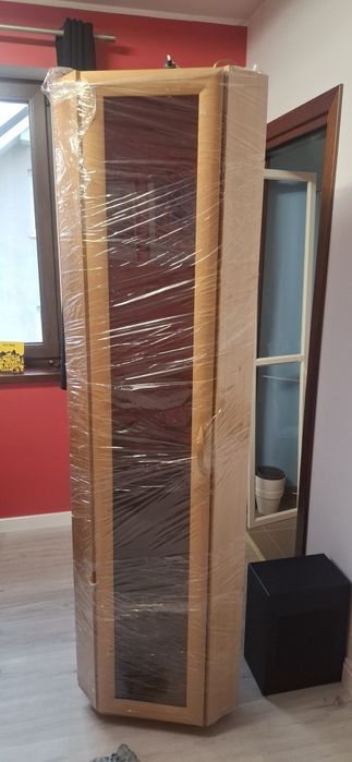 Witryna szklana stan idealny