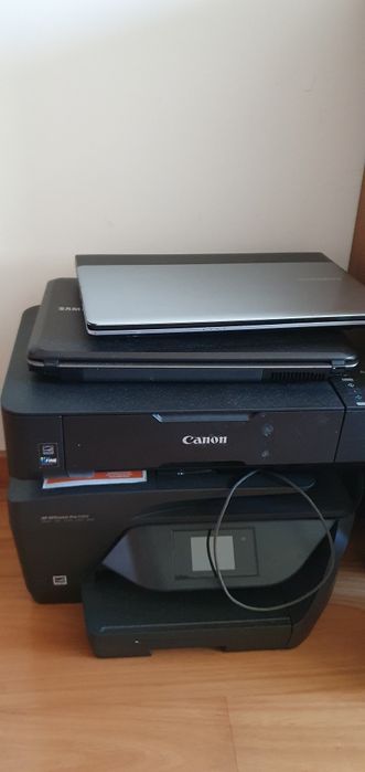 2 computadores e 2 impressoras avariados