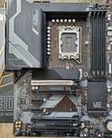 Материнська плата Gigabyte Z790 UD AC WiFi DDR5 7600Мгц 3шт. M2 SSD