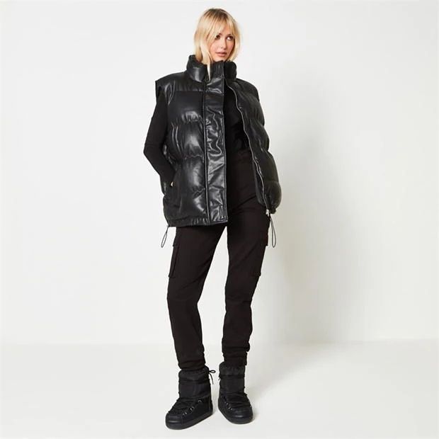 Жилетка з екошкіри Missguided
