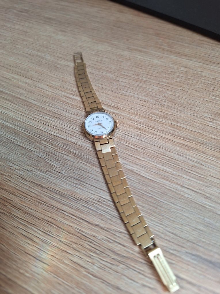 Piękny retro zegarek na bransoletce Czajka