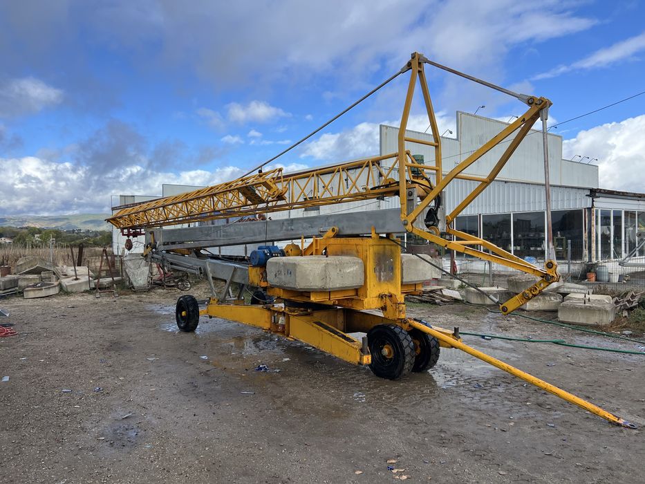 Grua hidraulica seminova