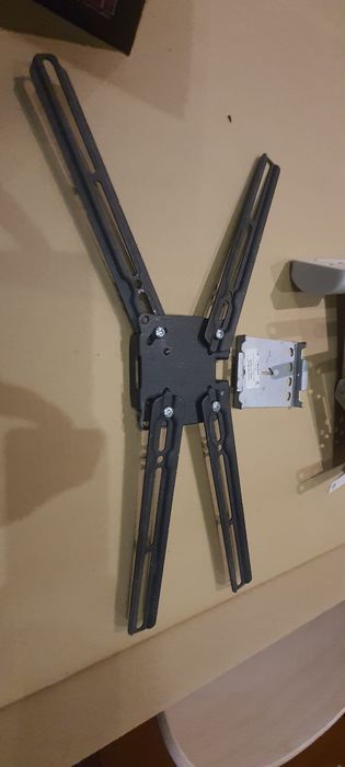 Suportes para televisão,  usados