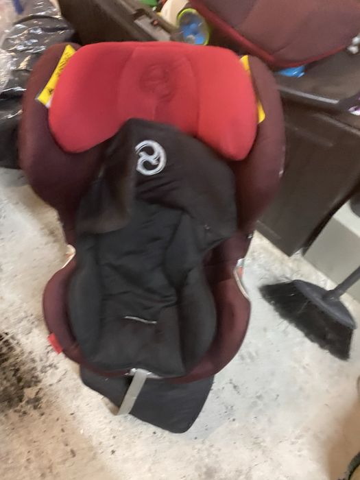 Vendo cadeira auto Cybex Sirona