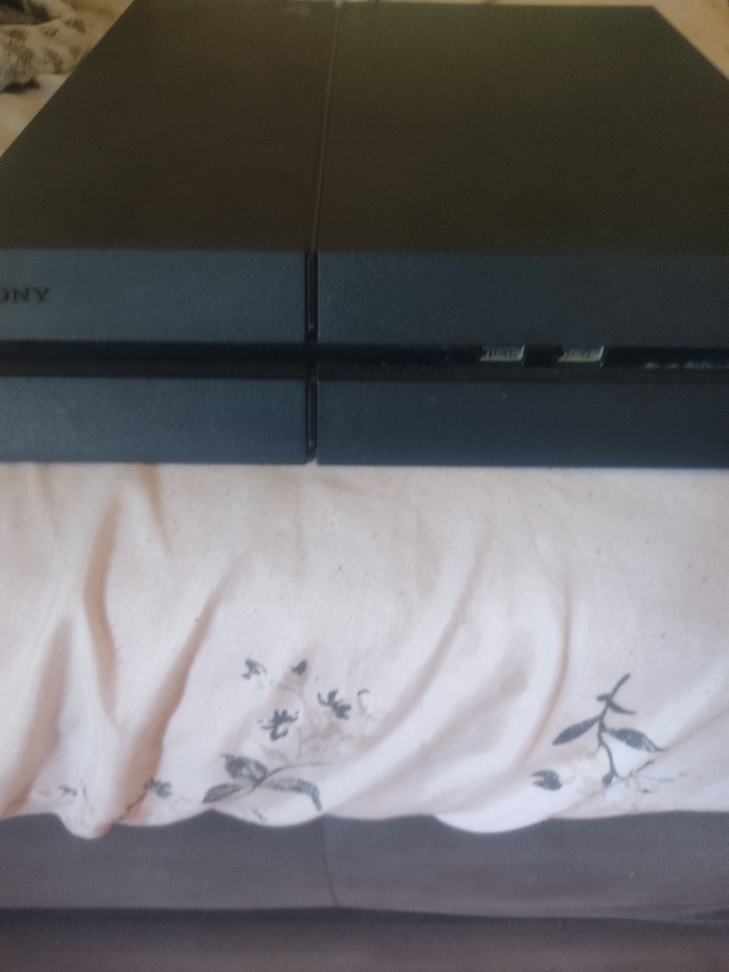 Consola ps4 1 tera