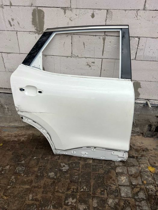 Двері задня права MG HS Моріс Гараж від2018-рр