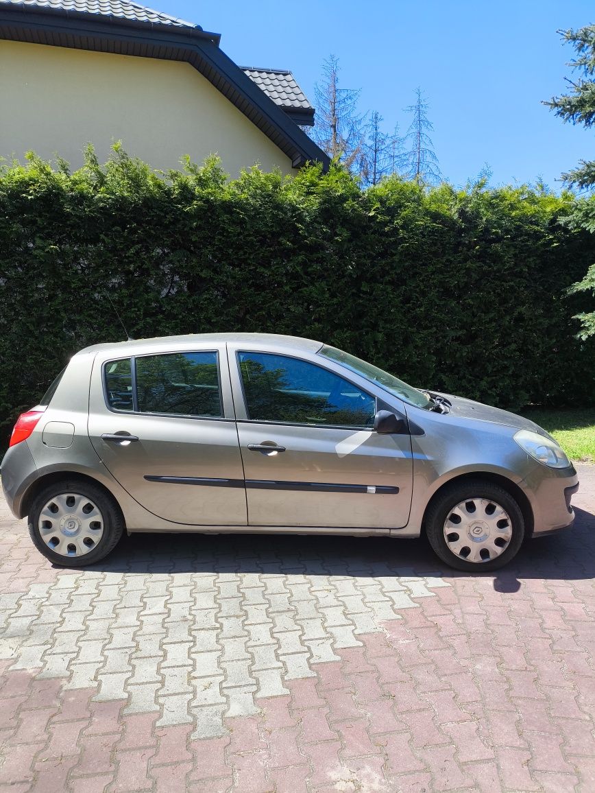 Renault Clio 1.2 75 KM 2008 LPG