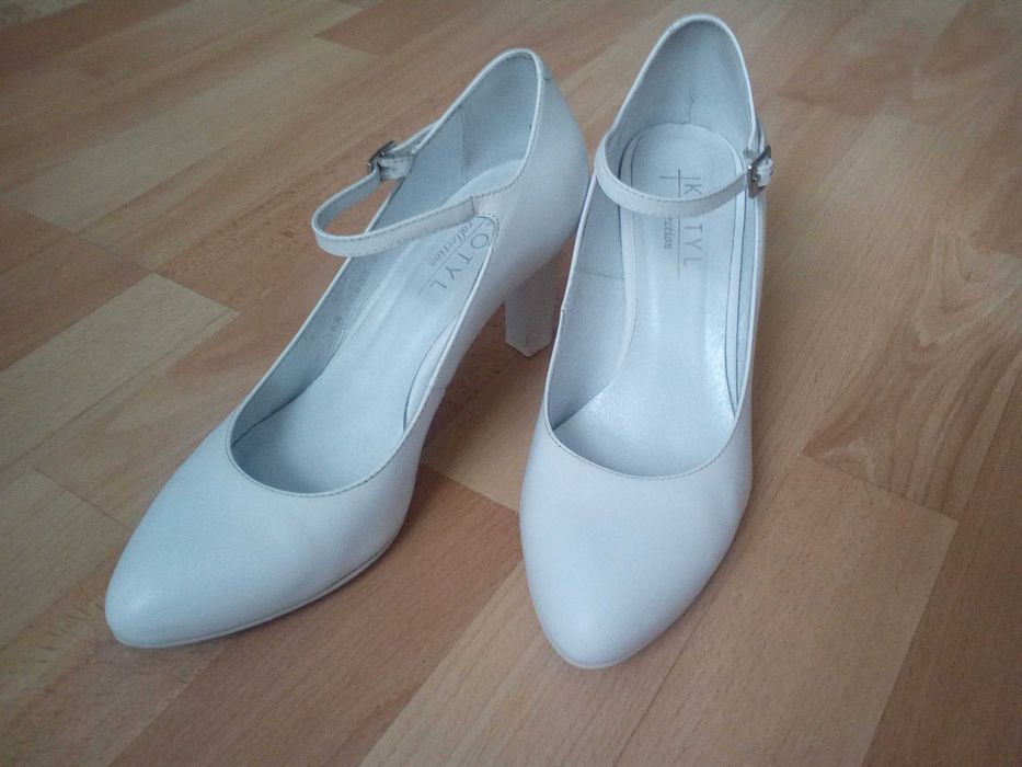 białe buty/czółenka ślubne, SKÓRA, r. 38 KOTYL