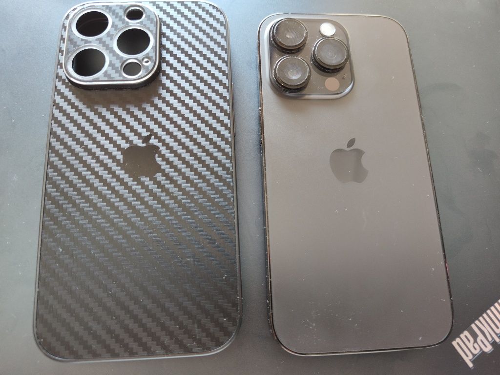 Obudowa iPhone 14 pro czarny karbon logo MagSafe nowa