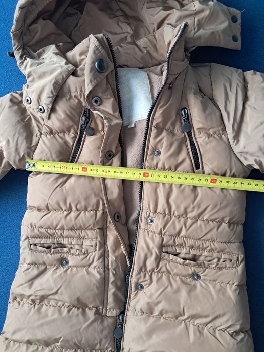 Kurtka zimowa dla dziewczynki rozmiar 122