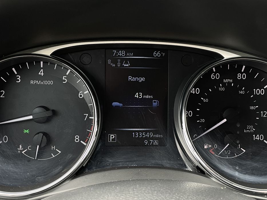 Nissan Rogue 2015 року, двигун 2.5