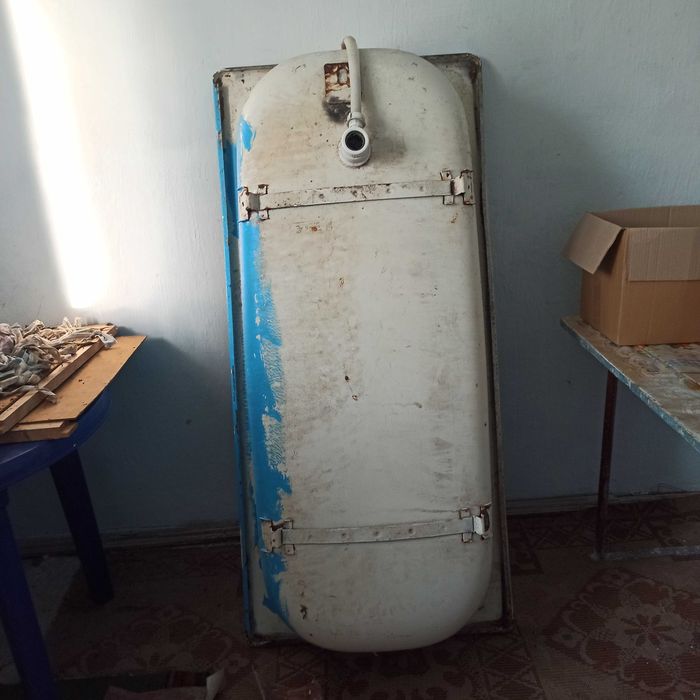 ванна металева в хорошому стані