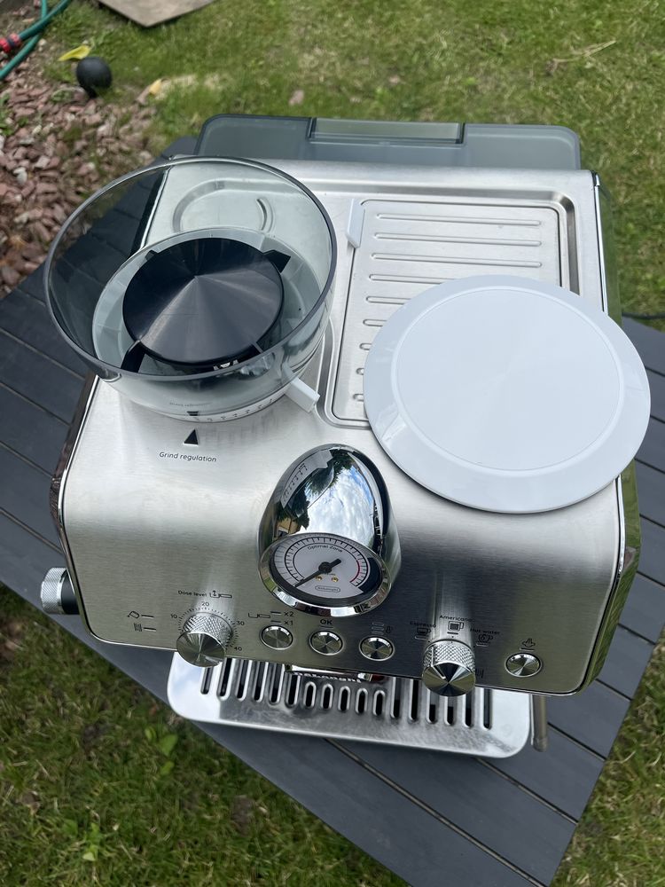 Кавоварка Delonghi La Specialista Arte EC 9155 MB