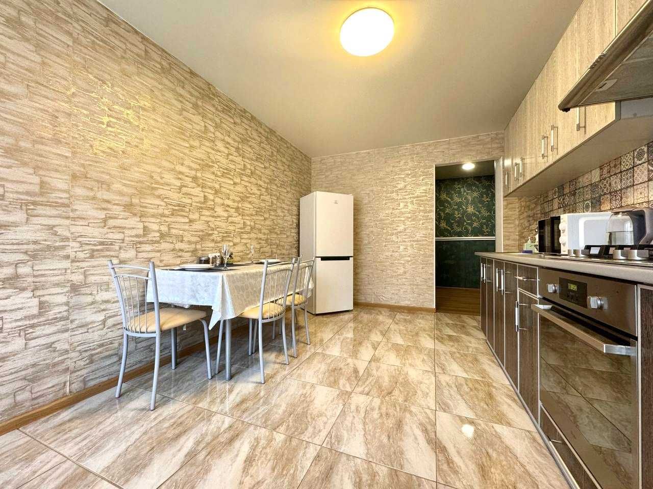 ApartPoltava Апартам.елітна НОВОБУДОВА панрамний вид,готельний ЧЕК