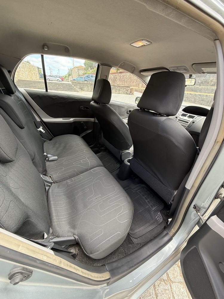 Toyta yaris 1.4 D4D 80 mil km