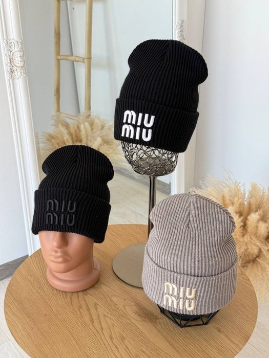 Шапка жіноча бренд miu miu