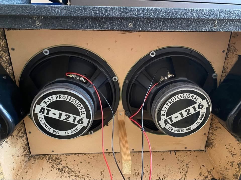 Kolumna gitarowa Marshall 2 x 12