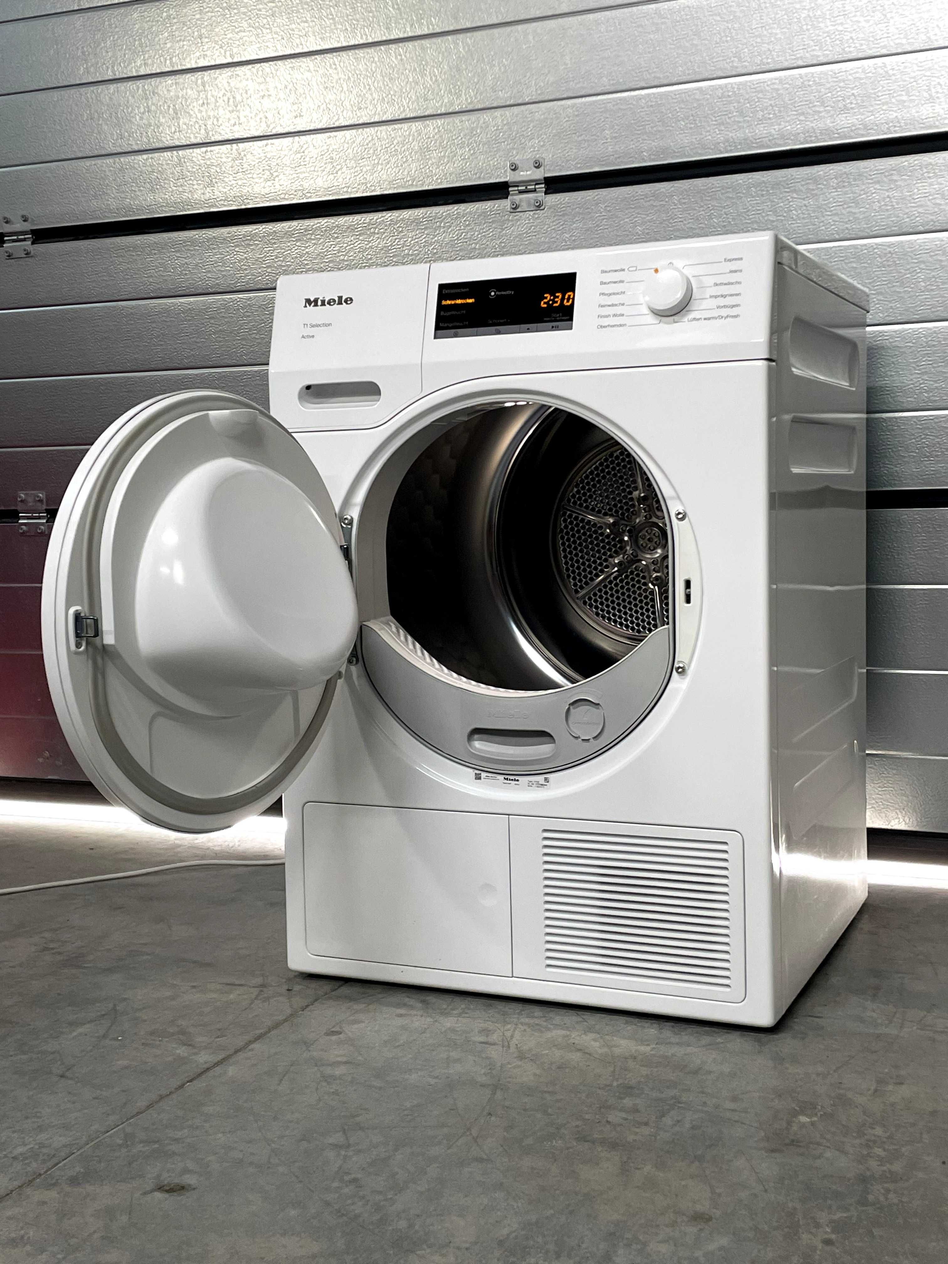 Сушильна машина Miele TSA 213 рік випуску 2022 Стан нової