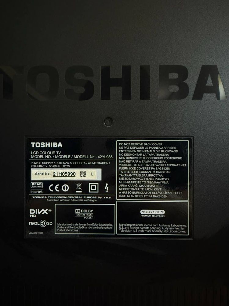 Телевізор Toshiba 42” / Full HD / 3D / Dolby Digital