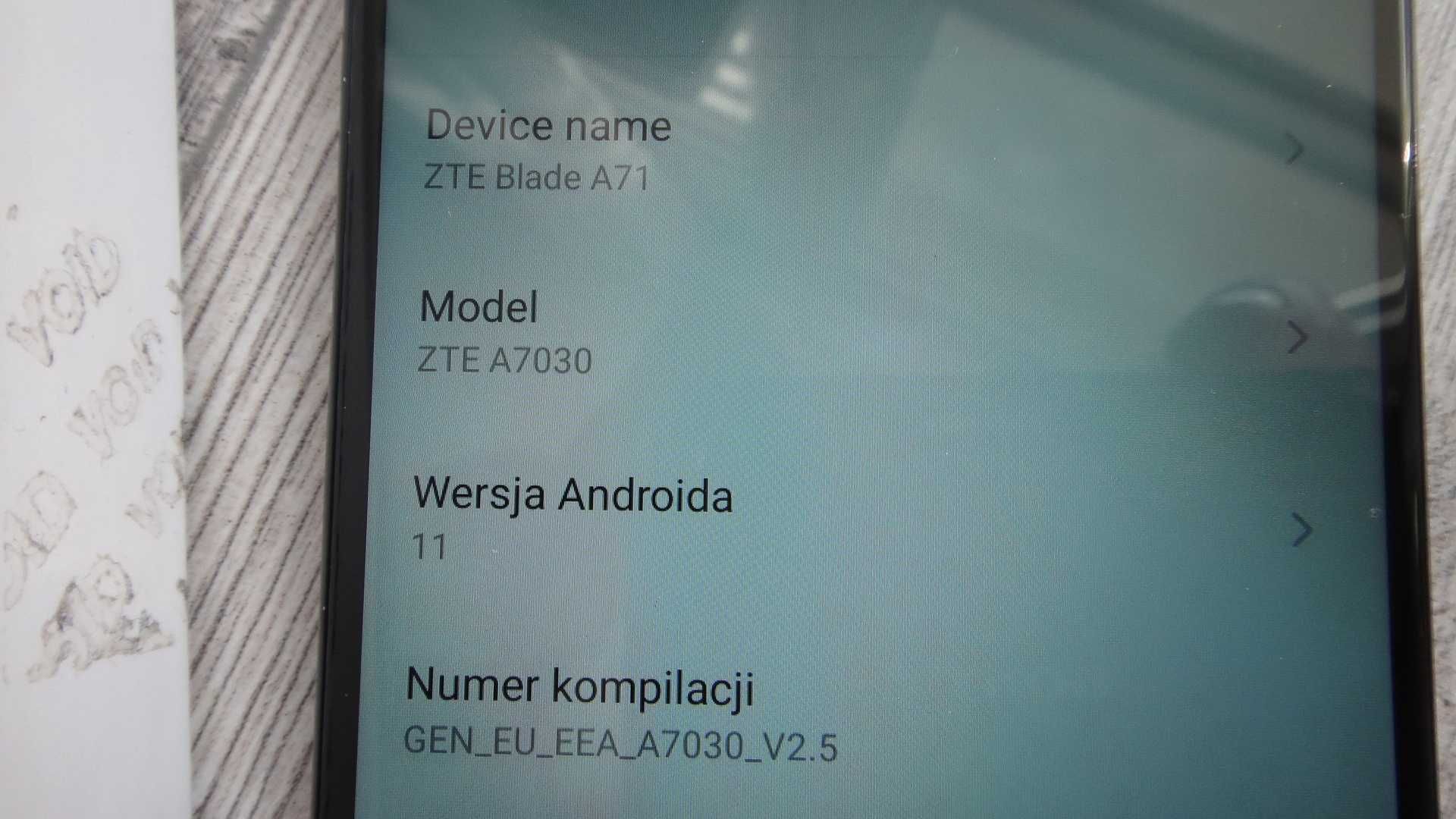 ZTE Blade A71 3 GB / 64 MB