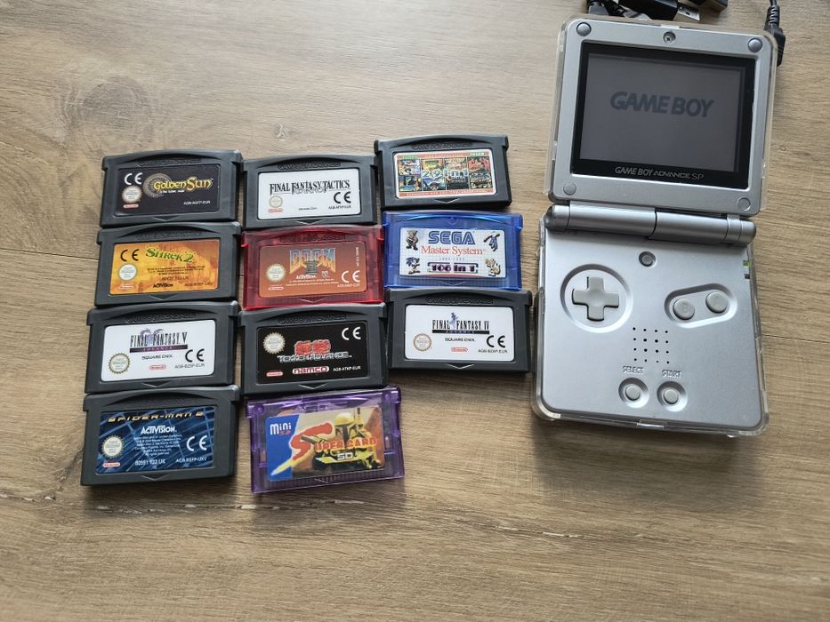 GameBoy Advance SP MEGA ZESTAW