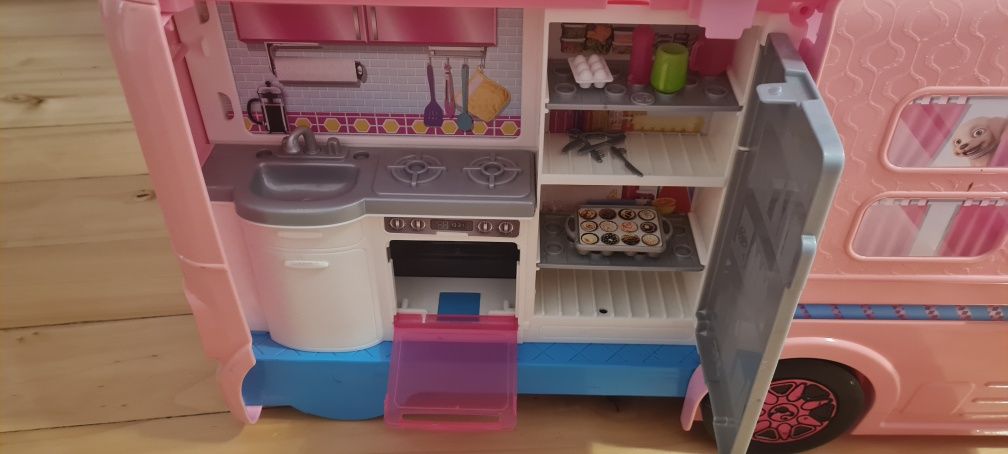 Kamper dla Barbie