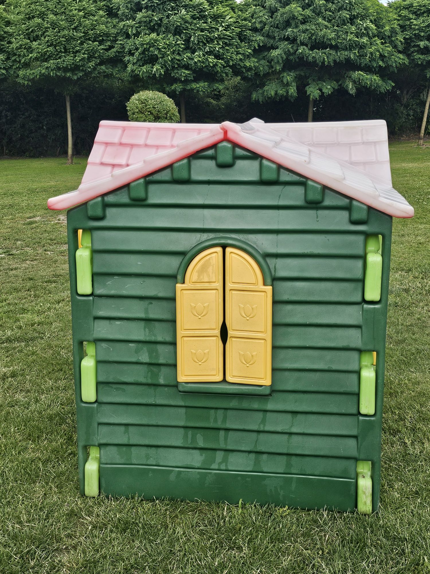 Domek plastikowy do ogrodu dla dzieci Little tikes