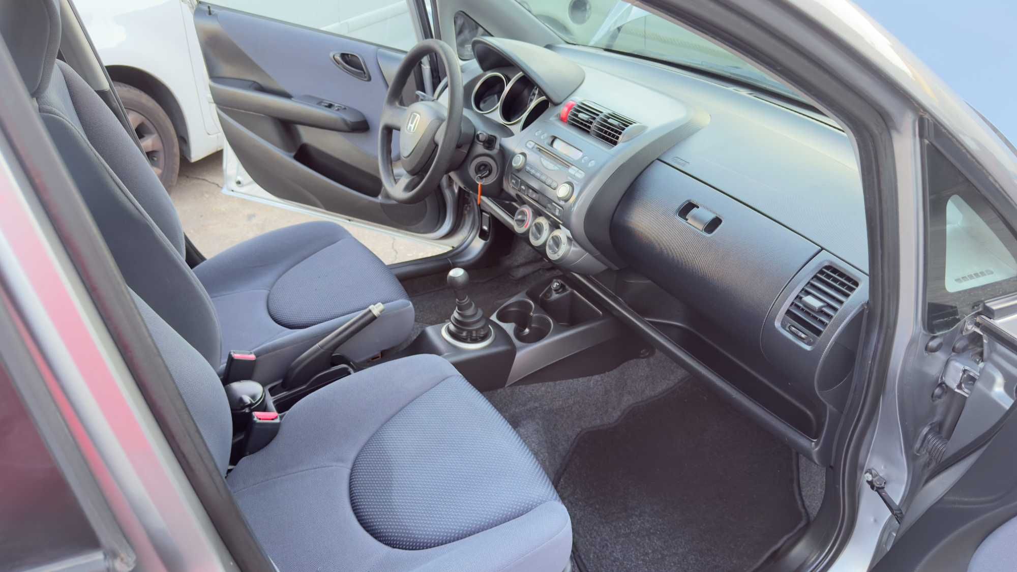 HONDA JAZZ 1.2 2006 1 DONO 72 MIL KM