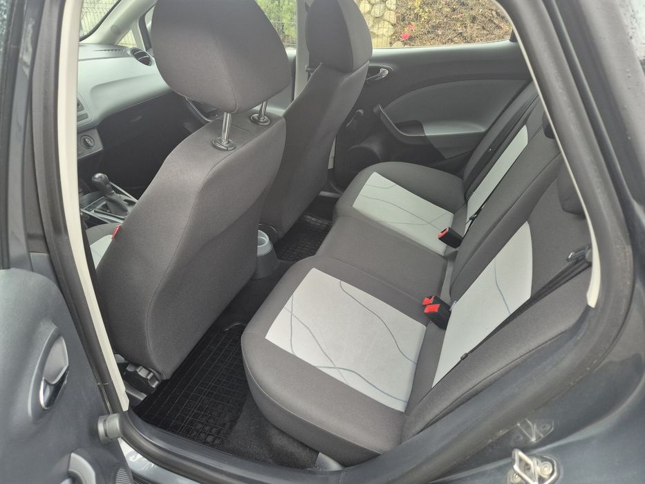 Seat Ibiza 2014 LIFT 1.4mpi 86KM Iwłaściciel Salon Polski oryginal