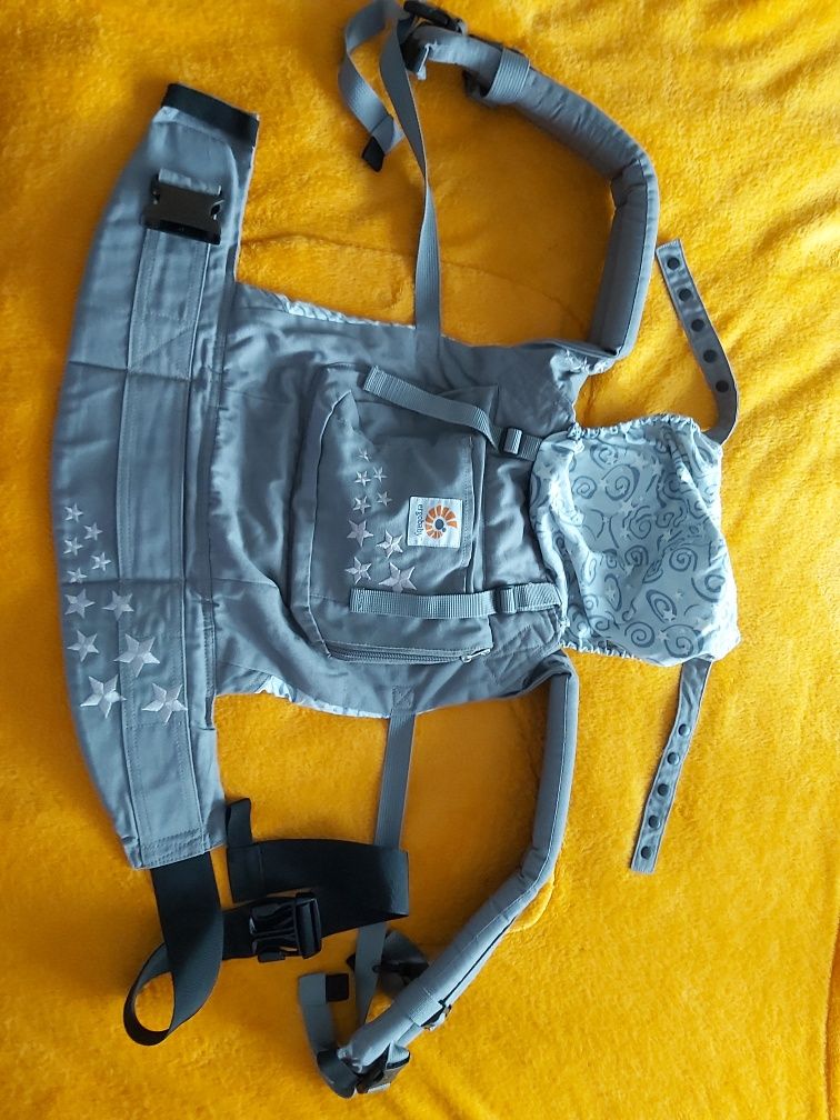 Nosidełko Ergobaby Carrier Galaxy