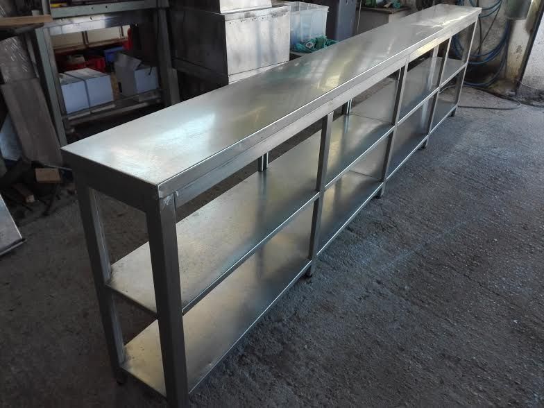 Bancada inox c/ prat. intermédia 3750x350x900 mm