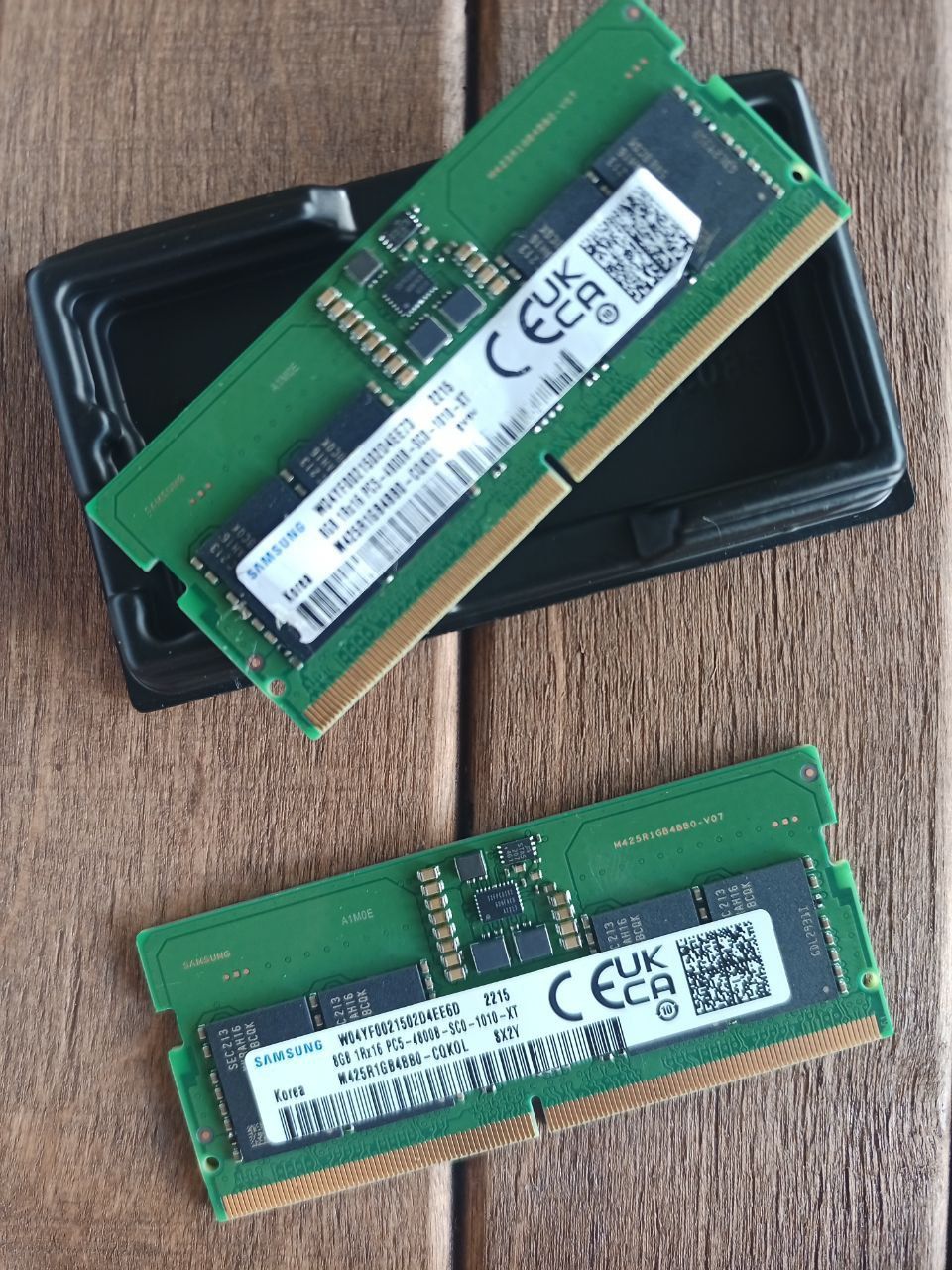 Пам'ять для ноутбука DDR5 16gb (2*8)