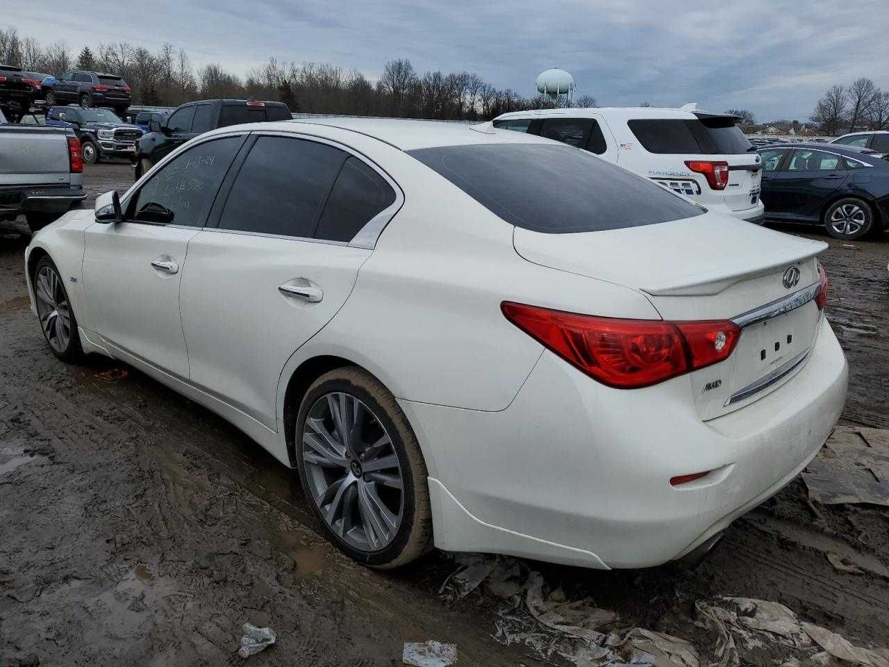 Infiniti Q50 Red Sport 400 2016