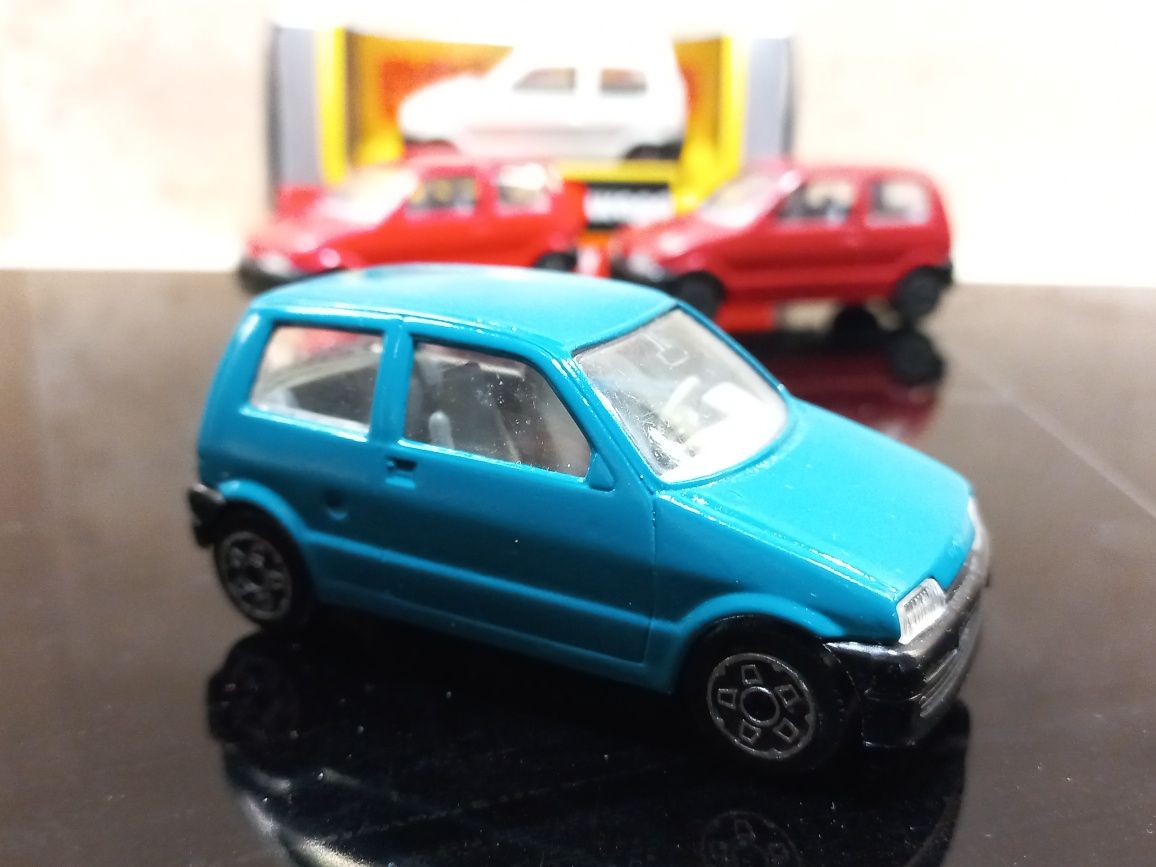 Bburago Fiat Cinquecento Sporting 1/43 Niebieski 1 szt
