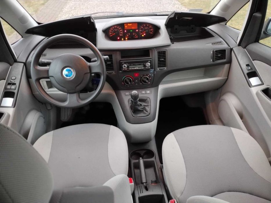 Fiat Idea  1.4 2004 Wsp.kierownicy /klimatyzacja