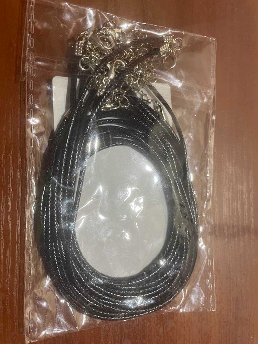 Шнурки черные для подвесок,крестиков 50 см.