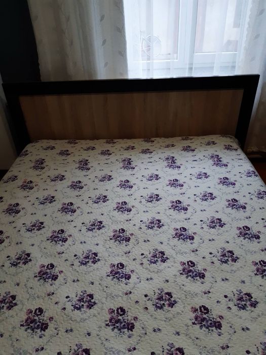 Продам ліжко 190*160 з матрацом