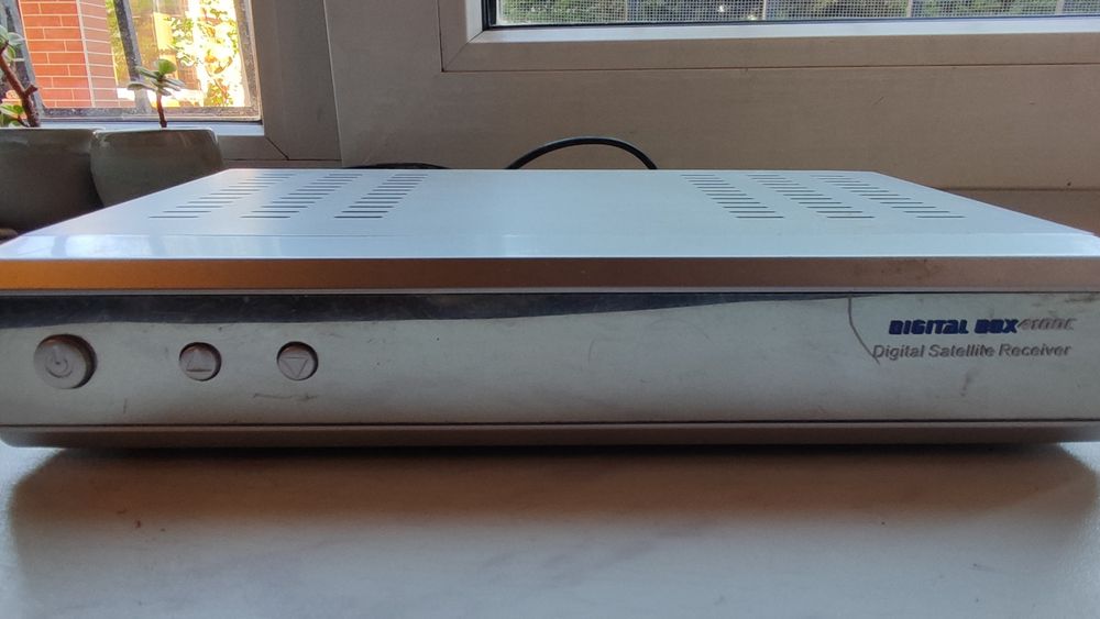 Антенны тарелки,тюнер