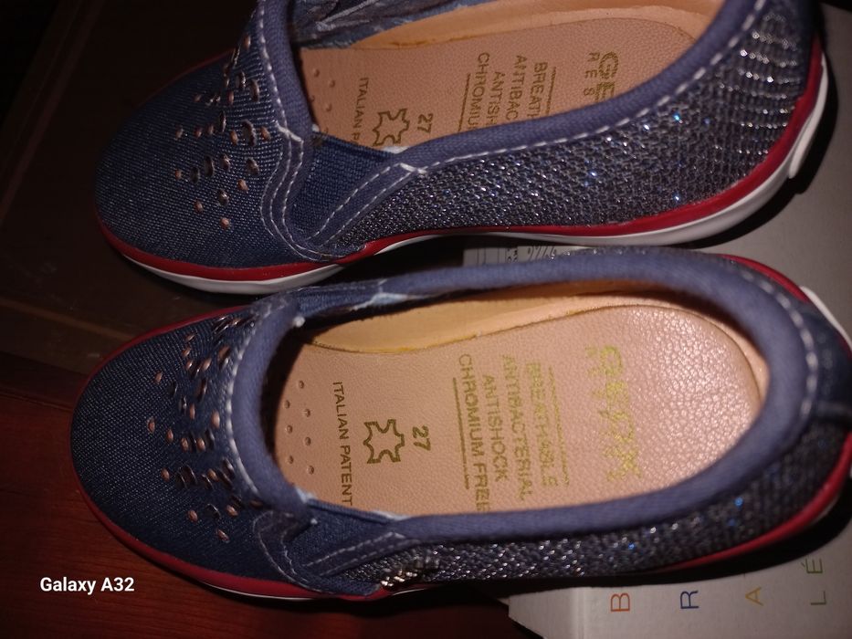 Sapatilhas de criança N 27