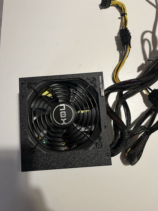 Vendo fonte de alimentação 500w