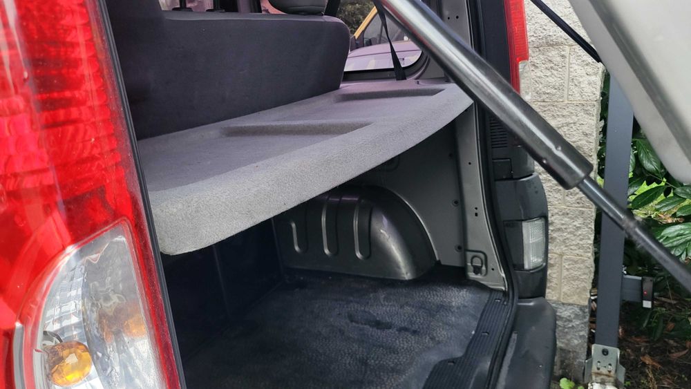 Wynajem Renault Trafic 9-osobowy