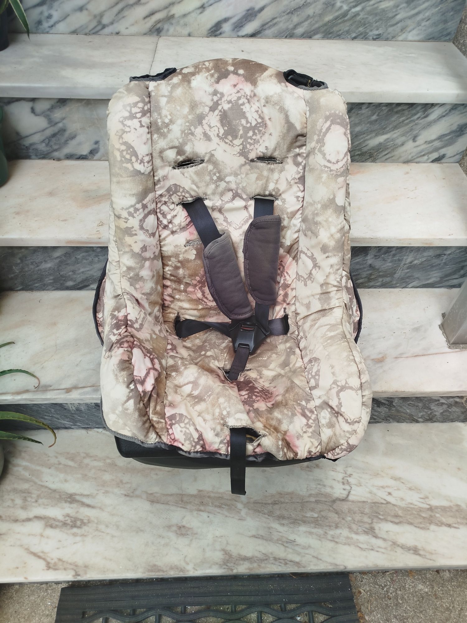Ovo babycoque e cadeira auto bebé e criança