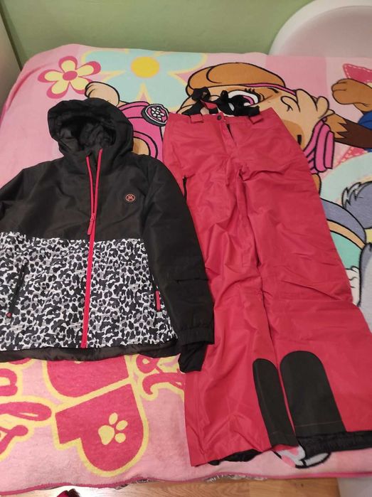 Зимовий костюм (куртка+полукомбінезон) на дівчинку