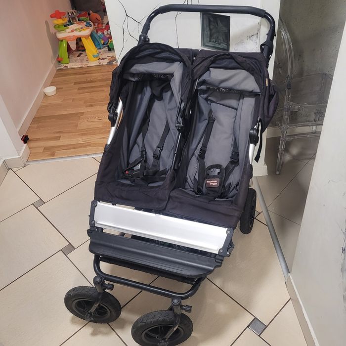 Wózek podwójny Mountain Buggy Duet