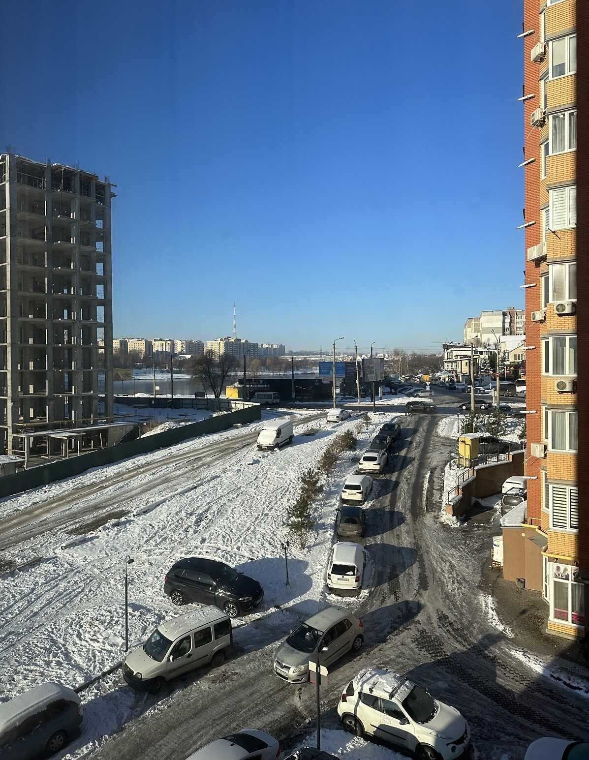 Продаж 2к квартири з якісним дизайнерським ремонтом Озерна ЖК Парфенон