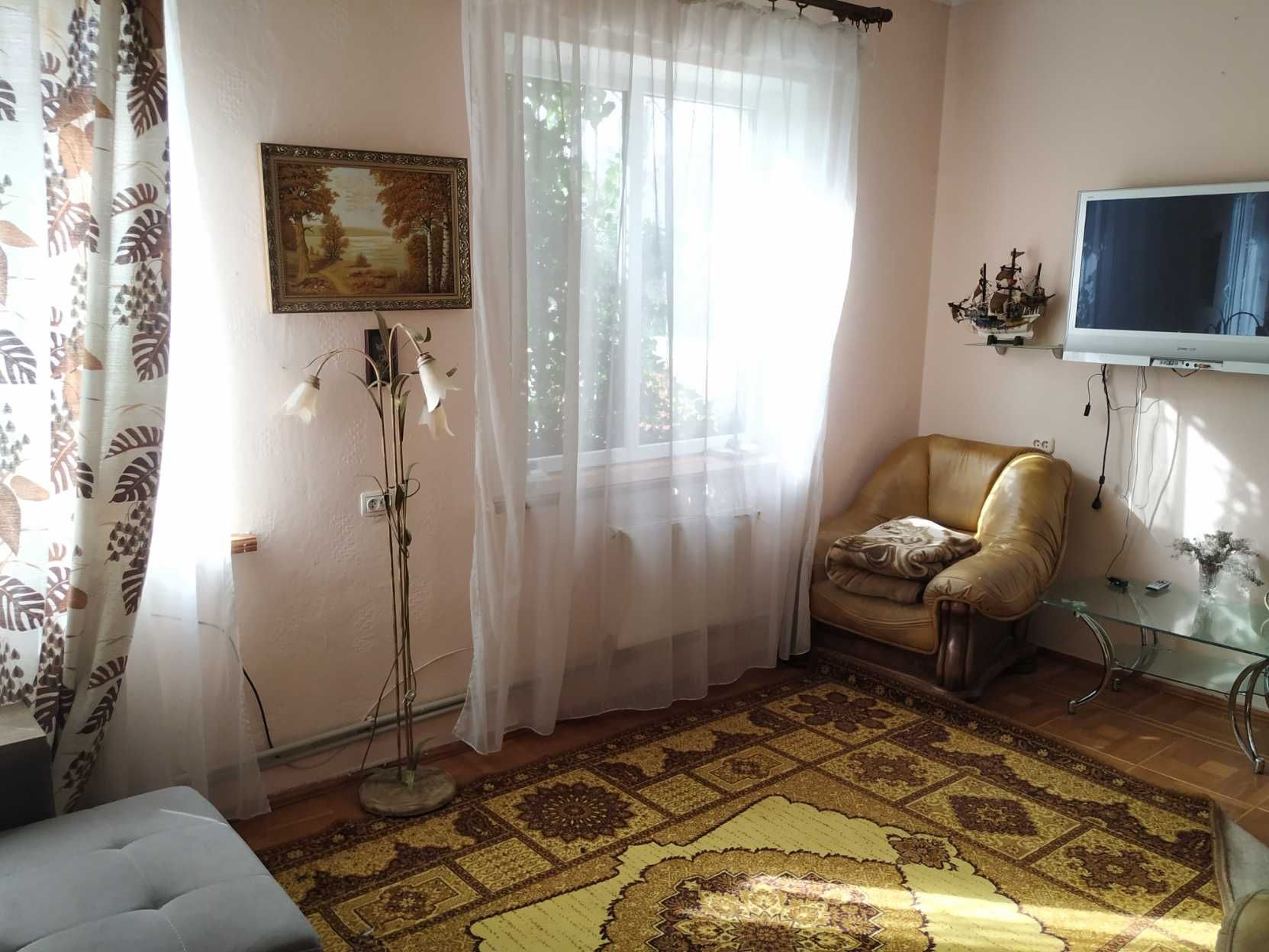 Продам будинок 2 поверхи Коротич